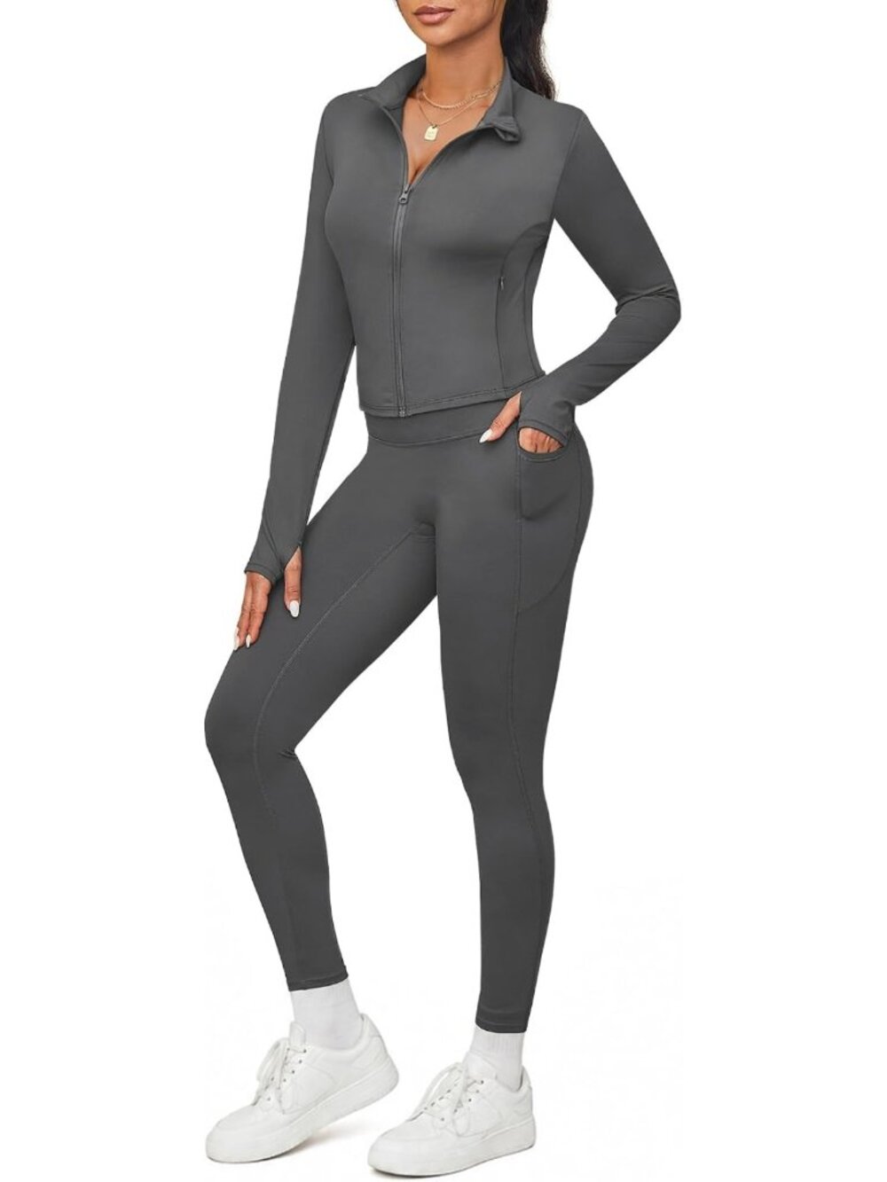2 Piece Women's Workout Set with 4 Pockets - Stylish Matching Leggings & Top